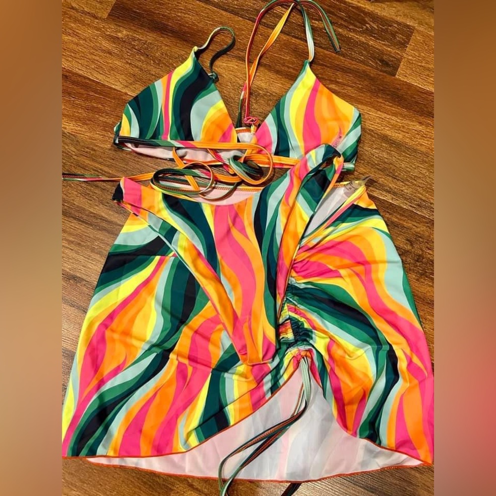 Bathing suit